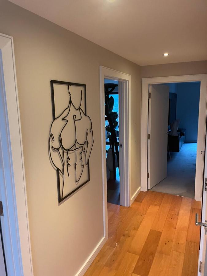 Cosy Bedroom In Luxury Apartment Λονδίνο Εξωτερικό φωτογραφία
