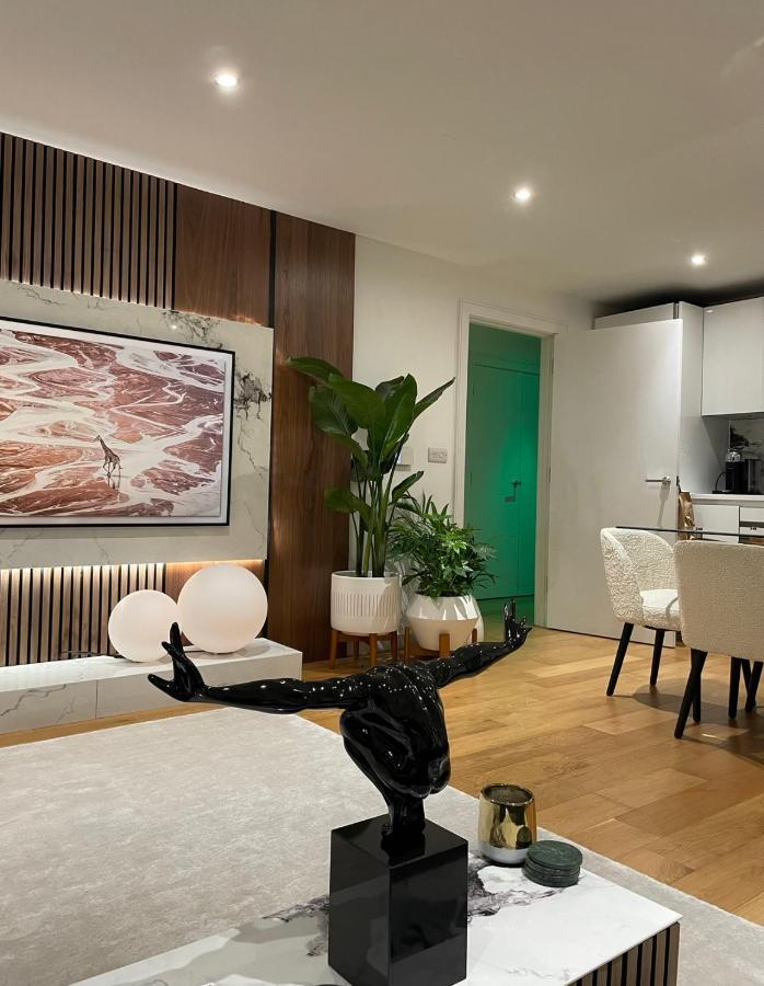 Cosy Bedroom In Luxury Apartment Λονδίνο Εξωτερικό φωτογραφία